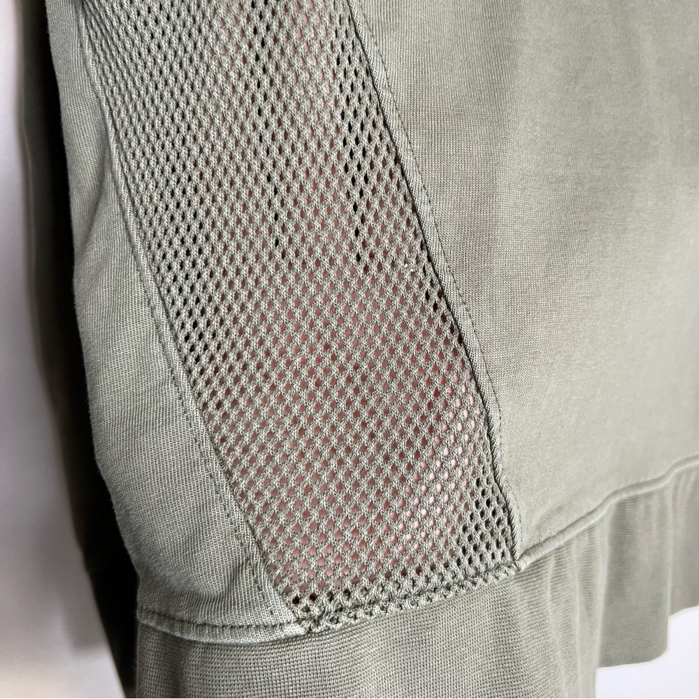 Athleta Cruise Olive Long Sleeve Mesh Sweatshirt Size M - Picture 4 of 8